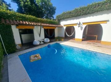 Casa · 350m² · 7 Ambientes · 7 Cocheras · Casa Adrogue Oportunidad