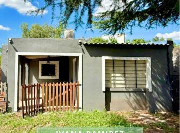 Casa · 710m² · 3 Ambientes · Casa con Pileta Escucha Oferta, Financia - Paso del Rey, Moreno