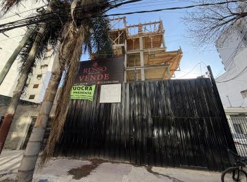 RUR-RUR-300_2 · Departamento Dos Ambientes 55 m² Lanús en Pozo Ubicación Premium con Financiació