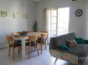 Departamento · 70m² · 3 Ambientes · Departamento 3 Ambientes con Cochera | Apto Crédito en Lanús Este