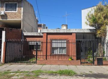 JAP-JAP-2351_2 · Venta de Casa 4 Ambientes en San Justo, San Justo