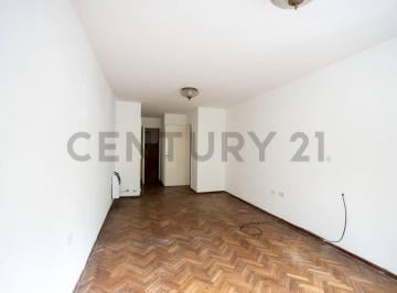 Departamento · 70m² · 5 Ambientes · Departamento Tipo Piso en Alquiler en La Plata Apto Estudiantes | 2 o 3 Dorm. | Calle 9 y 47