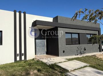 Casa · 150m² · 4 Ambientes · 1 Cochera · Casa en Obra en Venta en Santa Sofia, Pilar del Este