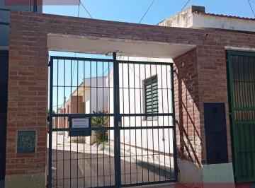 Casa · 60m² · 4 Ambientes · Barrio Las Palmas Casa de Dos Dorm. en Alquiler