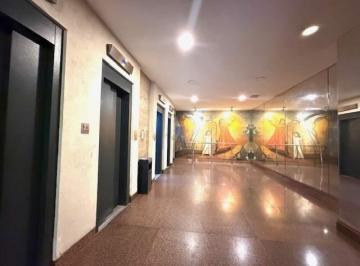 Departamento · 76m² · 3 Ambientes · Departamento de 3 Ambientes Apto Profesional en Paraguay 1300
