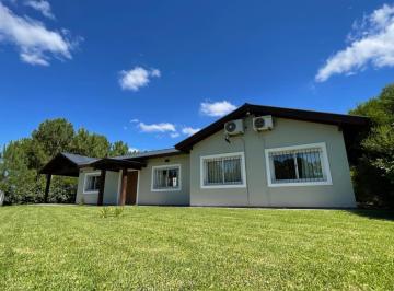 Casa · 140m² · 5 Ambientes · Casa en Venta - 3 Dorm. 3 Baños - Pinamar