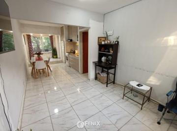 Departamento · 50m² · 3 Ambientes · Df912 - Departamento Renovado en Venta - 2 Dorm. - Villa Cabello