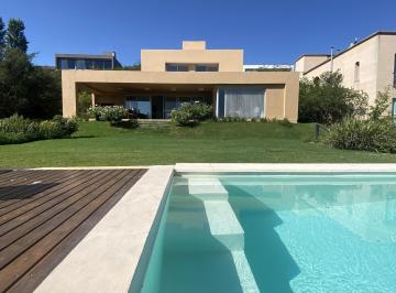 Foto · Casa en Venta en Estancia Q2 Boulevard Central Parque, Pileta