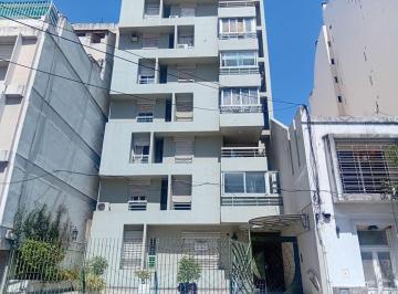 Departamento de 4 ambientes, Córdoba · B° Centro - Importante Inmueble