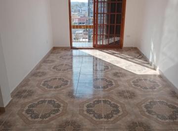 Departamento · 70m² · 3 Ambientes · 1 Cochera · Departamento Tres Ambientes con Cochera Espacio Guardacoche en Alquiler en Wilde