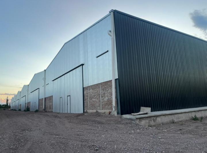Depósito · 6000m²