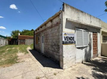 Casa de 4 ambientes, Ranchos · Casa y Departamento de 86 m². Calle Sáenz Peña. Ranchos Gral. Paz.