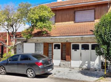 Casa de 4 ambientes, Quilmes · Casa con 170 m² y 3 Dorm. en Venta en Quilmes Este