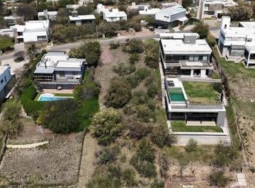Terreno · 1200m² · Lote en Venta en La Rufina Ubicacion Exclusiva
