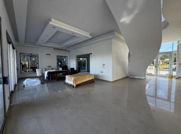 Casa · 700m² · 10 Ambientes · 2 Cocheras · Casa en Venta 4 Dorm. Country Altos del Chateau Estrenar