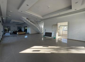 Casa · 700m² · 10 Ambientes · 2 Cocheras · Altos del Chateau Casa en Venta 4 Dorm. No Apta Para Cualquiera