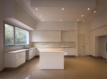 Casa · 700m² · 10 Ambientes · 2 Cocheras · Casa en Venta 4 Dorm. Altos del Chateau Distintiva