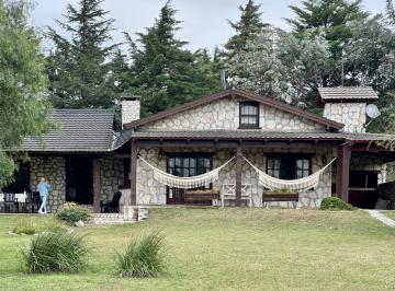 Casa · 180m² · 6 Ambientes · 2 Cocheras · Casa de 3 Dorm. Costa Al Lago Los Molinos