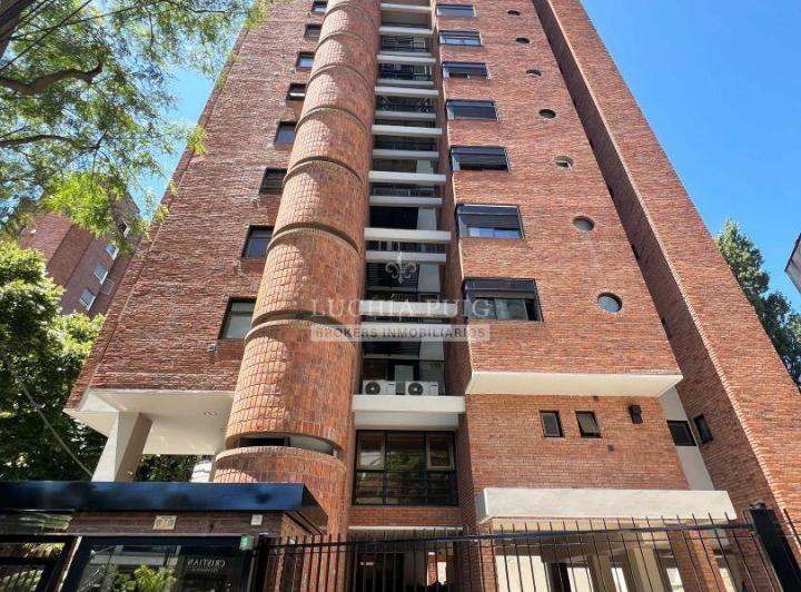 Departamento · 330m² · 7 Ambientes · 2 Cocheras