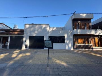 Casa de 2 ambientes, La Plata · Casa en Venta – Boulevard 83 E/ 35 y 36, La Plata