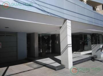 Departamento · 1m² · 5 Ambientes · 1 Cochera · Departamento en Alquiler