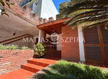 Casa · 100m² · 3 Ambientes · Casa 3 Ambientes en Venta Castelar