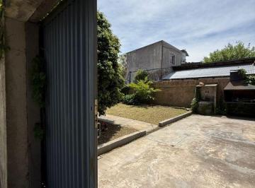 Casa de 3 ambientes, Ensenada · Casa a Refaccionar - 2 Dorm. en Venta en Ensenada