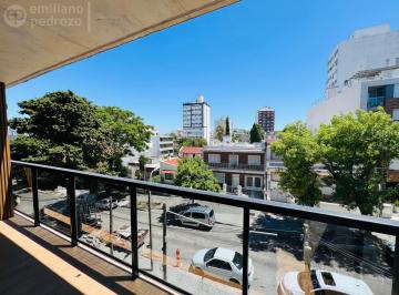 Departamento · 42m² · 2 Ambientes · Venta Apartamento 1 Dor Al Frente con Balcon - Pocitos