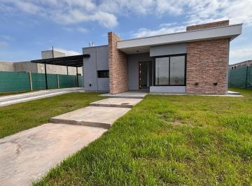 Casa · 600m² · 9 Ambientes · 2 Cocheras · Vende Casa a Estrenar en Nautilus Barrio Privado - Apta Credito Hipotecario