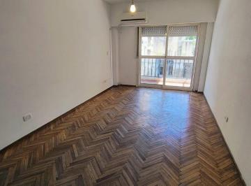 Departamento de 3 ambientes, Rosario · Alquiler 61 m², Dos Dorm., Luminoso, Contrafrente, Catamarca 1517