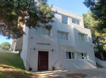 Casa · 185m² · 6 Ambientes · Casa en Venta - 4 Dorm. 4 Baños - Pinamar