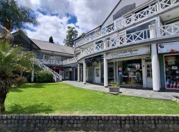 Local comercial · 32m² · Excelente Local en Zona Céntrica de San Isidro