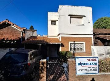 Casa · 149m² · 3 Cocheras · Casa Ideal 2 Familias en Lote Propio