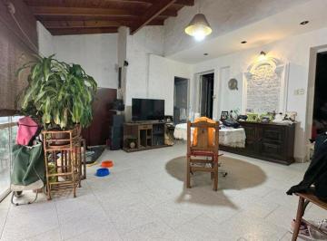 Casa de 4 ambientes, Saavedra · Casa con 180 m² Totales, 3 Dorm. en Venta en Saavedra