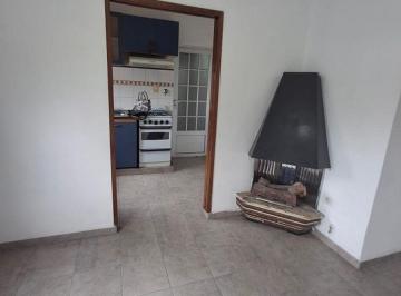 PH de 2 ambientes, Lanús · PH 2 Ambientes con Patio Oportunidad por Ubicacion y Estado!