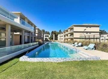 Departamento · 83m² · 3 Ambientes · 1 Cochera · Chic Village - Luminoso 3 Ambientes en Planta Baja