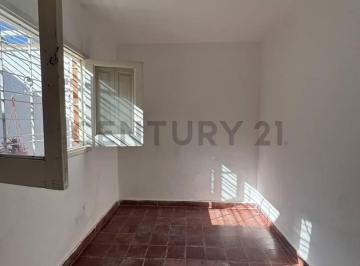 Oficina comercial · 52m² · 3 Ambientes · Casa de Dos Dorm. – Barrio Rosedal