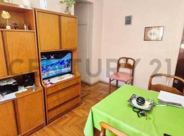 Departamento · 32m² · 2 Ambientes · Caballito, parque Centenario, 2 Ambientes