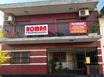 PH de 4 ambientes, Liniers · Liniers/villa Luro - PH 4 Ambientes - Bajas Expensas