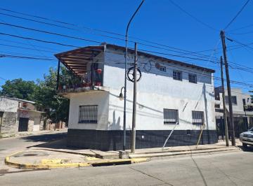 Casa · 260m² · 5 Ambientes · Casa Para 2 Familias en Venta 5 Ambientes en Tigre
