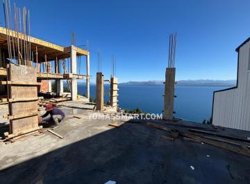 Departamento · 76m² · 3 Ambientes · Departamento con 1 Dormitorio y Excelente Vista Al Lago.