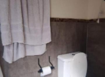 Casa · 165m² · 3 Ambientes · Casa en Venta - 2 Dorm. 2 Baños - Icho Cruz