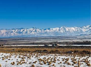 Terreno Venta · Dueño Vende Lotes Exclusivos en La Carrera con Vistas Al Volcán Tupungato