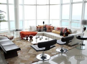 Departamento · 470m² · 4 Ambientes · 1 Cochera · Venta. 3 Dorm. Torre Aquarela, Playa Mansa Parada 18, Punta del Este.