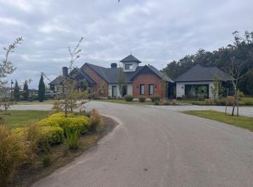 Terreno · 601m² · Lote en Venta Casonas del Haras