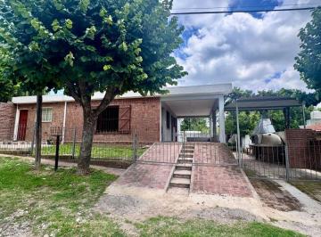 Casa de 4 ambientes, La Falda · Casa en Venta en La Falda