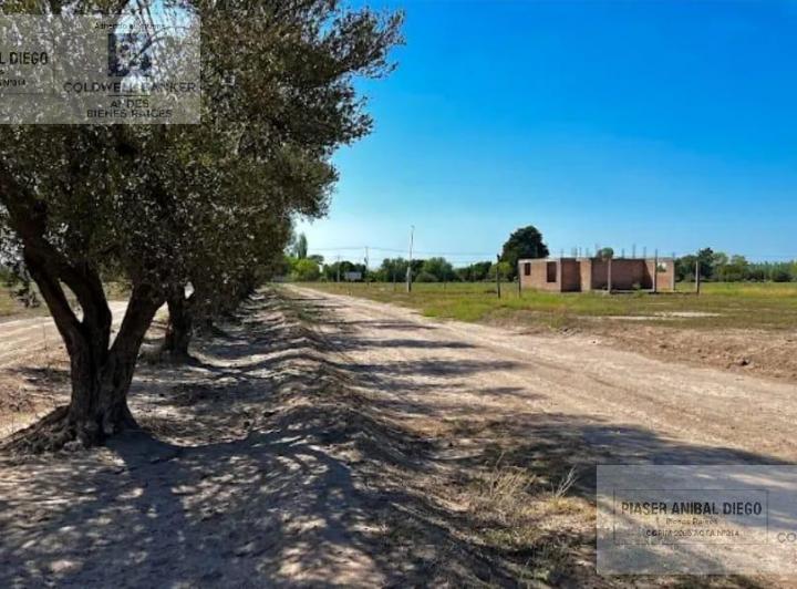 Terreno · 2112m²