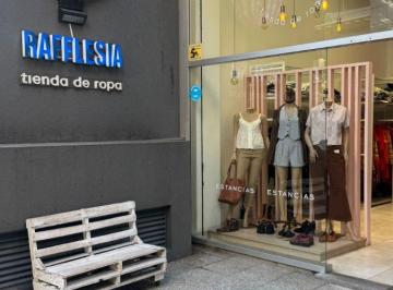 Fondo de comercio , La Matanza · Fondo de Comercio en Venta - Local Indumentaria - Ramos Mejia