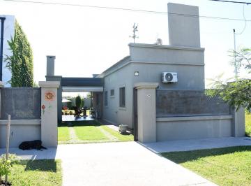 Casa · 55m² · 3 Ambientes · Jineteadas 3266 - Lomas de Alicia