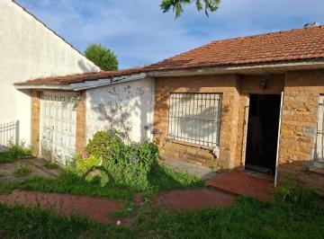 PH de 3 ambientes, Mar del Plata · Vendo Casa en PH, Bº Faro Cercano a La Costa y Playas.